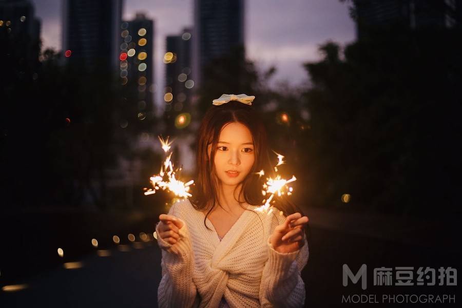 夜景模特