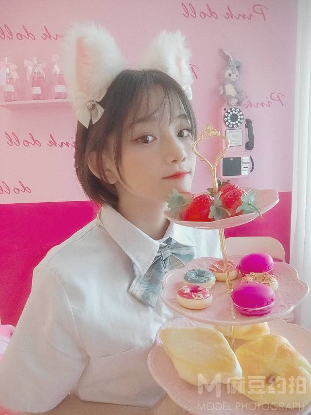 校园模特