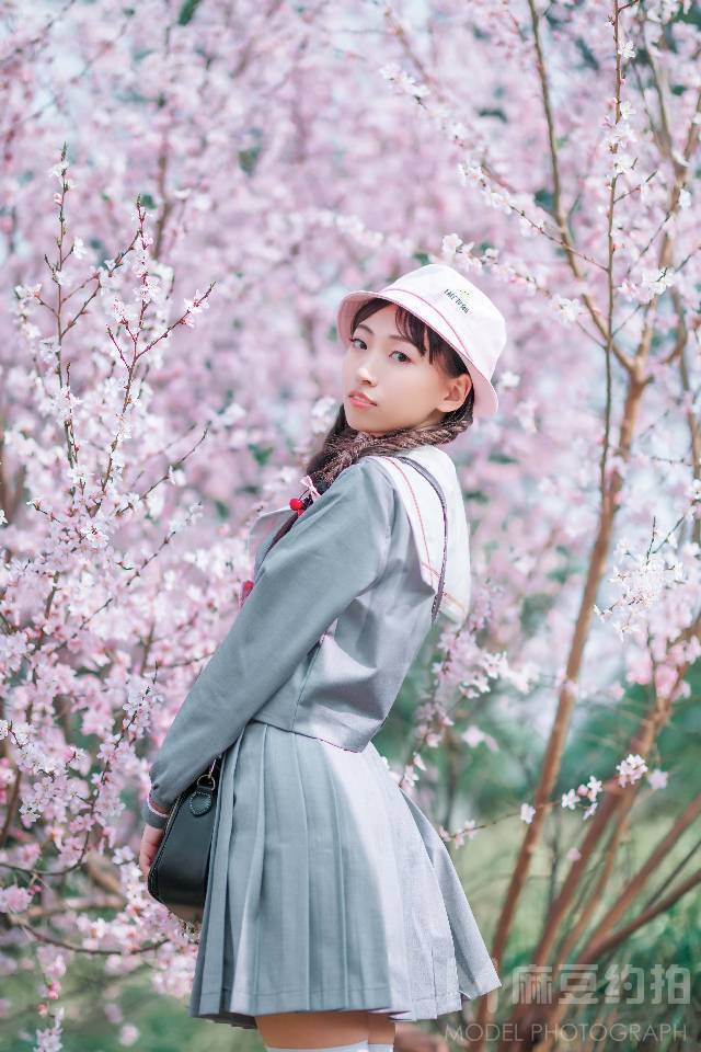 校园模特