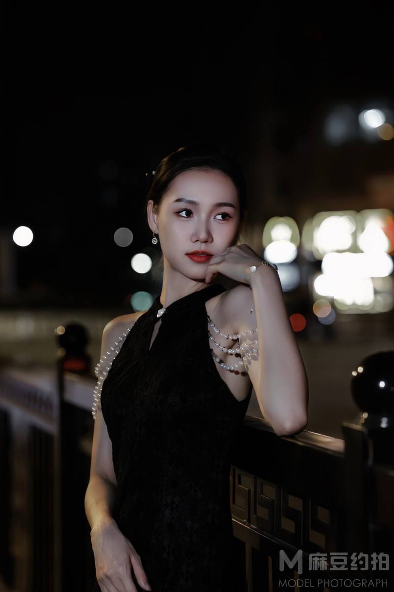 夜景模特