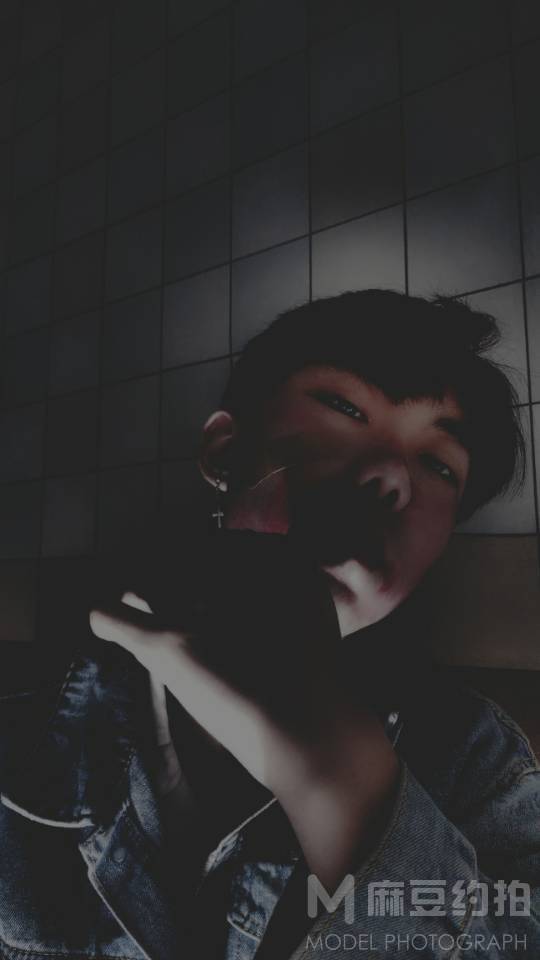 暗黑模特