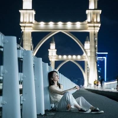 夜景模特