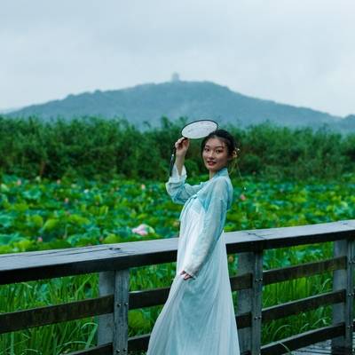 汉服模特