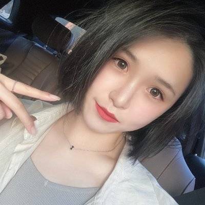 黑白模特
