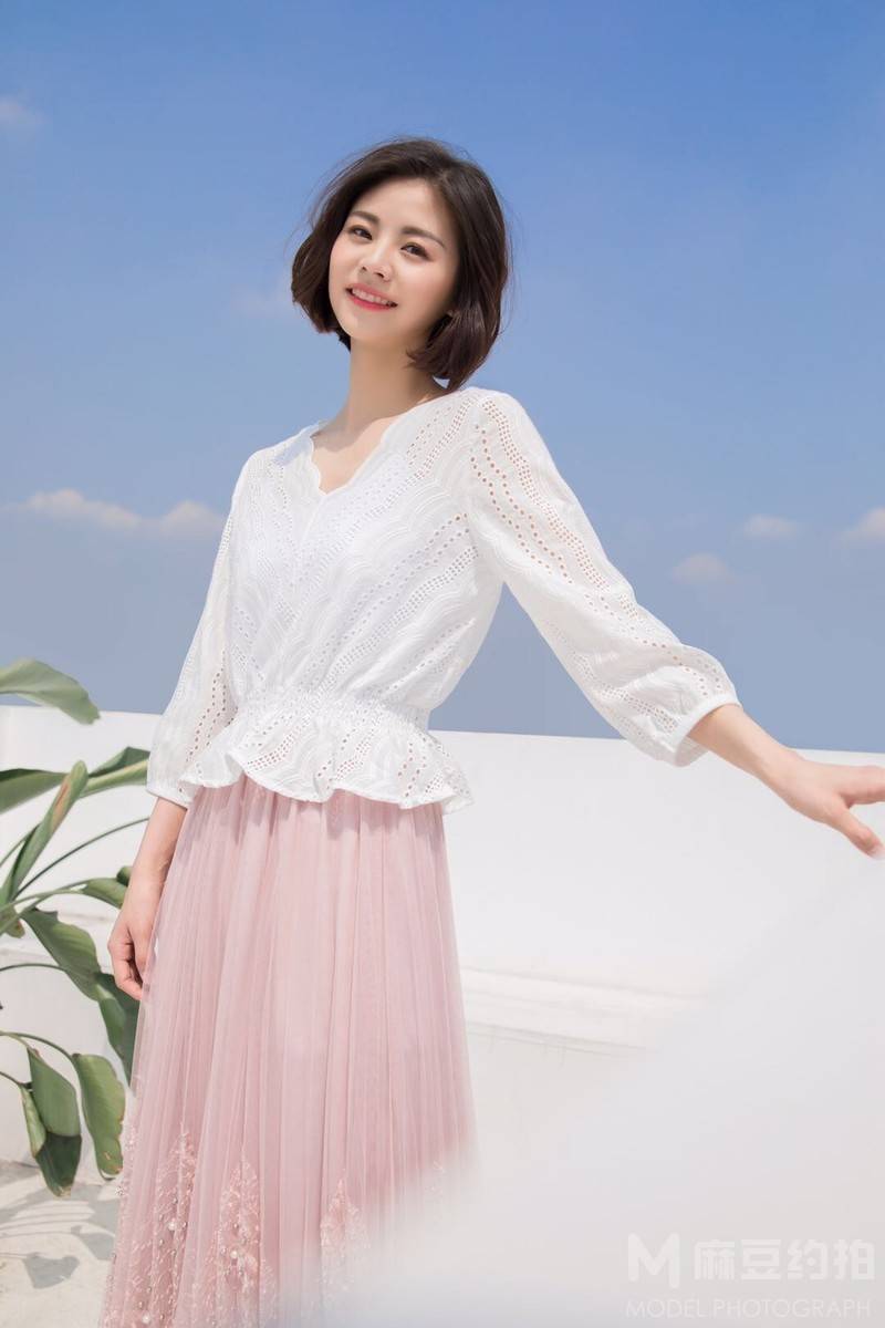 清新模特