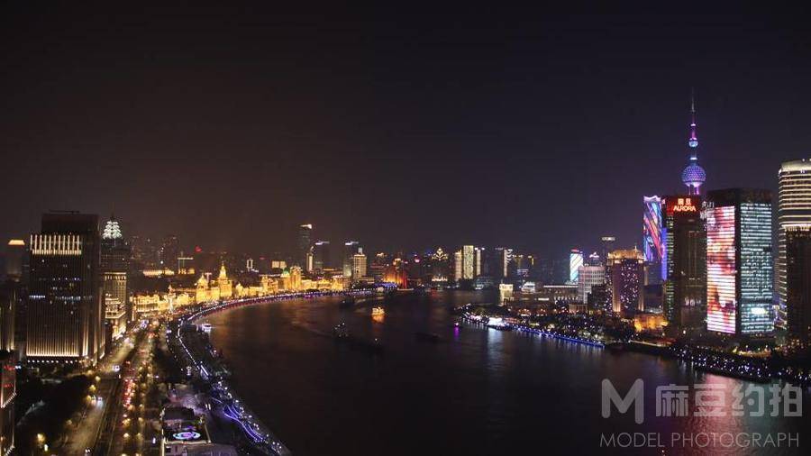 夜景模特