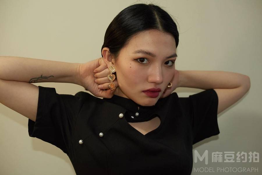 妆容模特
