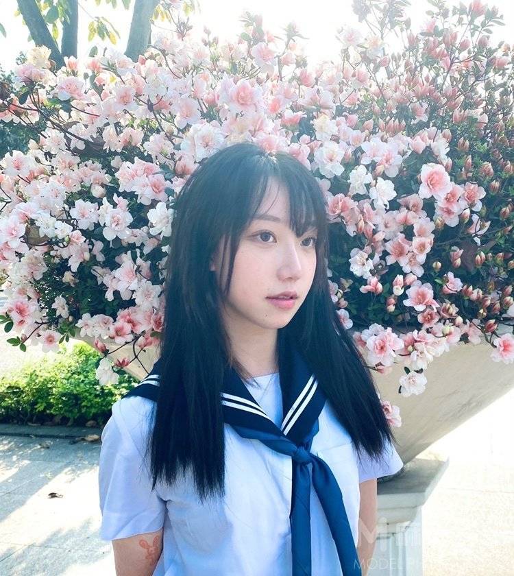 少女模特