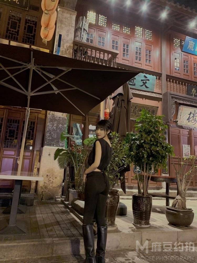 暗黑模特