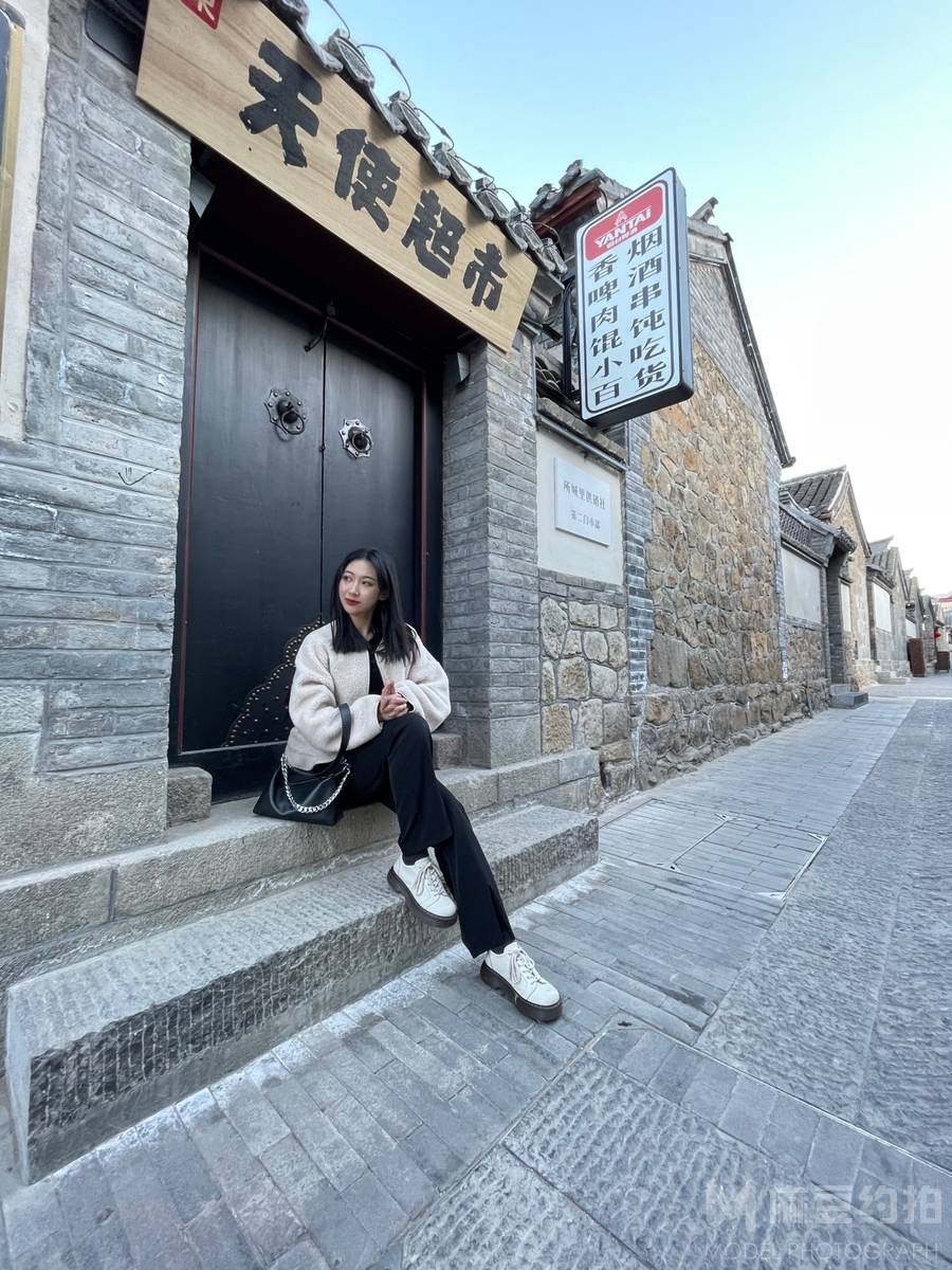 纪实模特