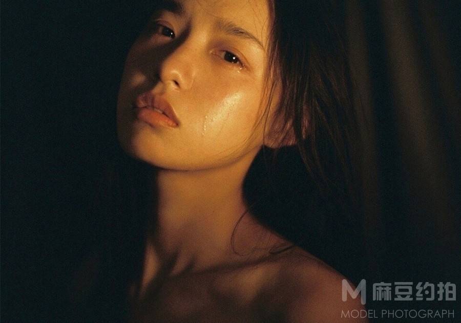 胶片模特