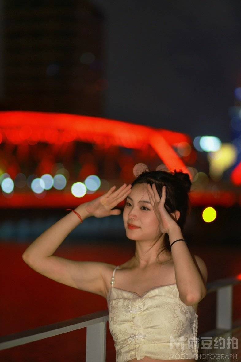 夜景模特