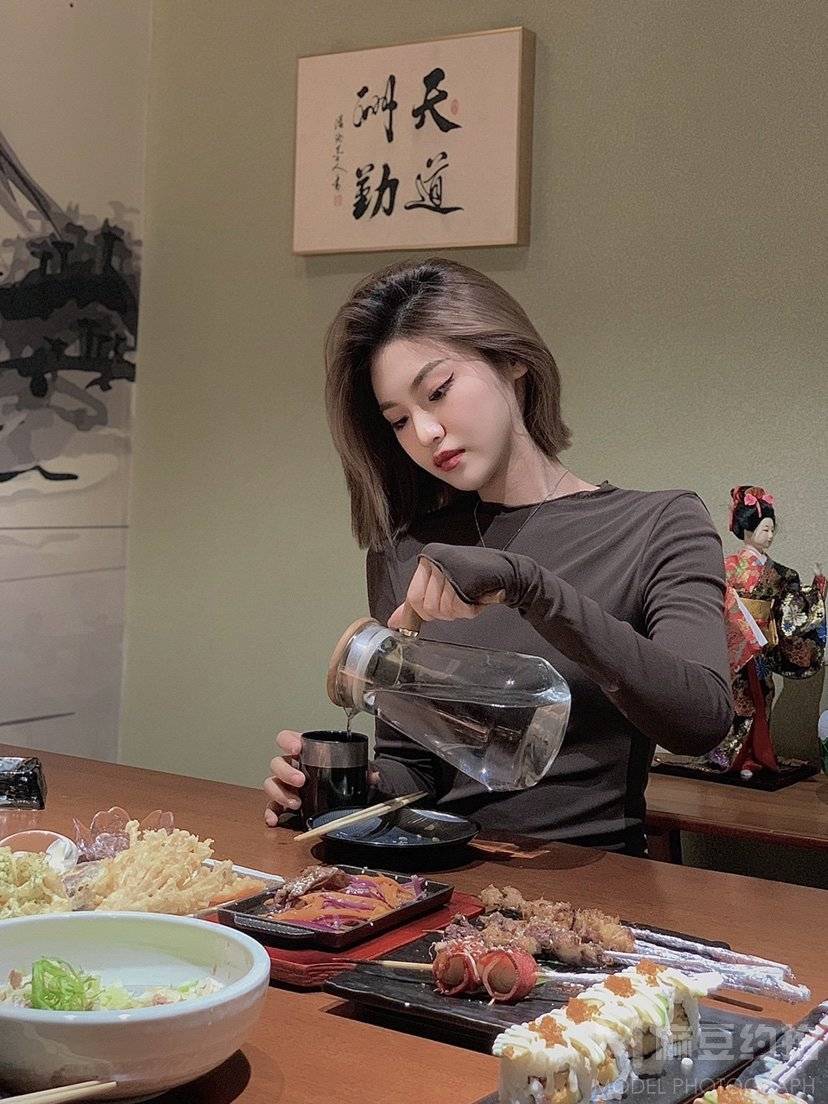 韩系模特