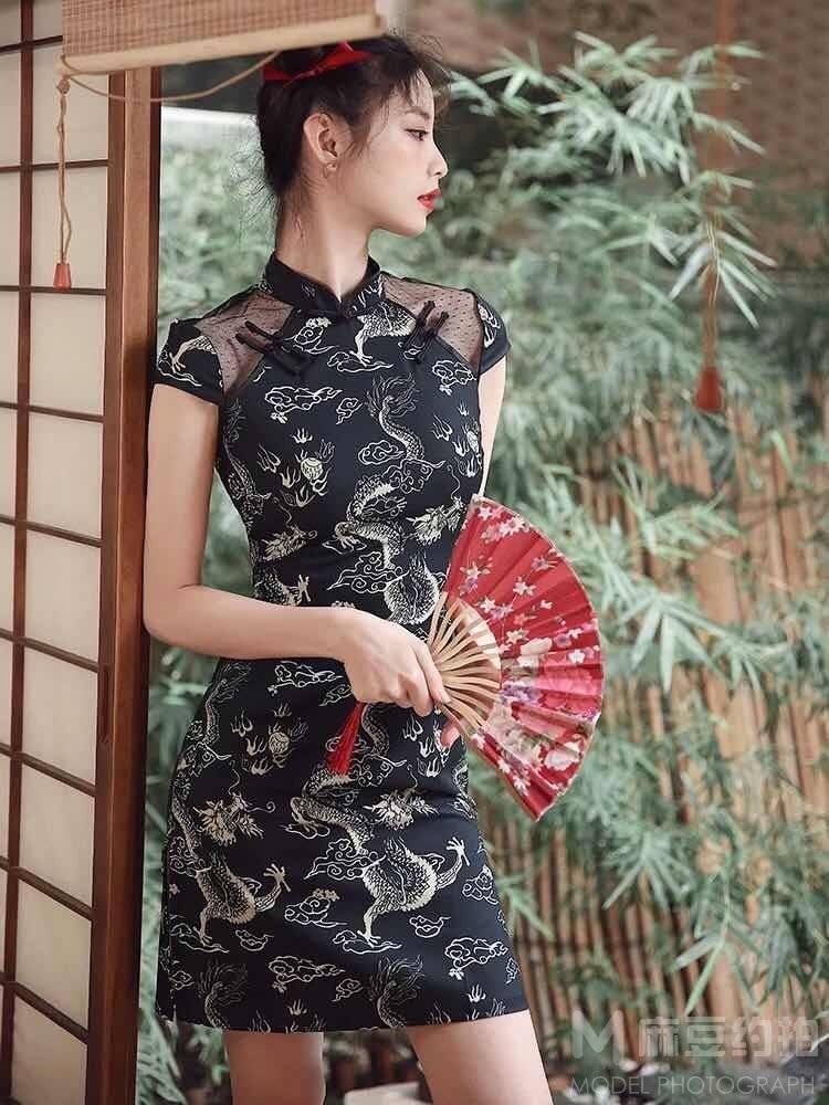 民国模特