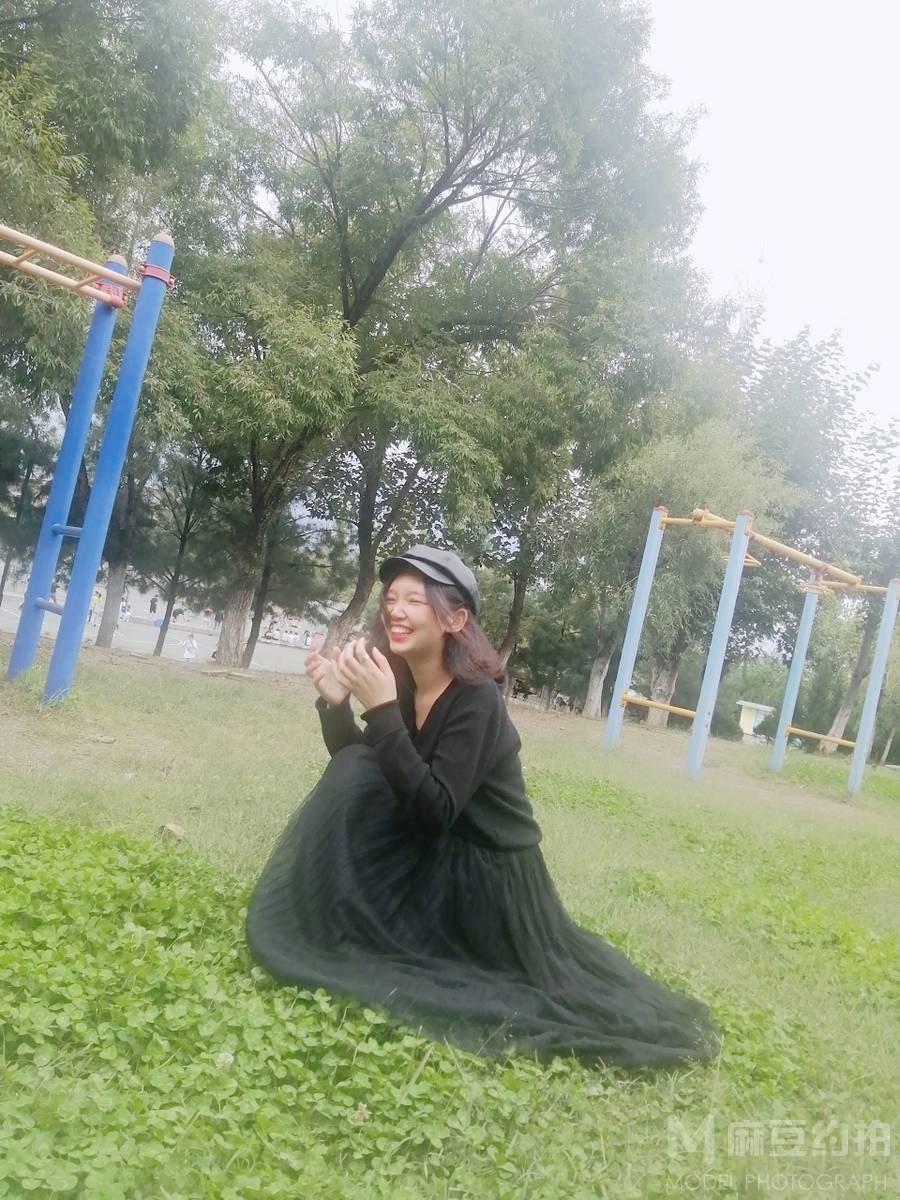 胶片模特