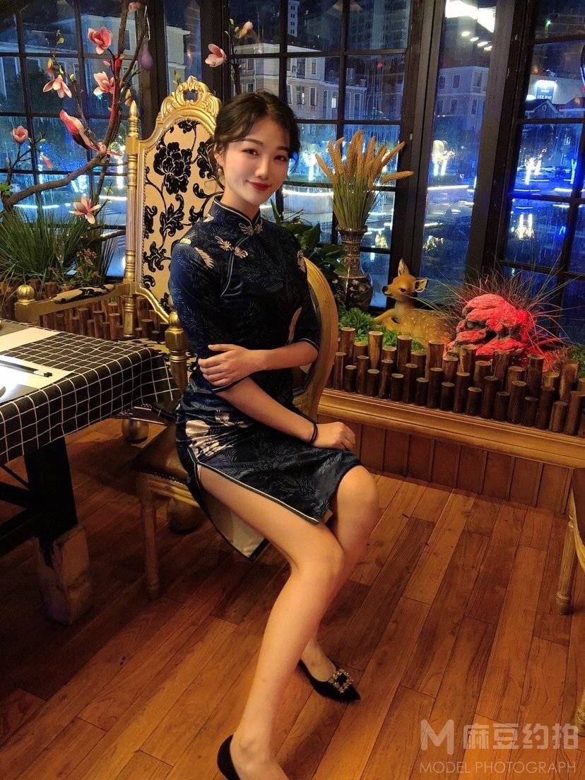 旗袍模特