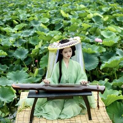 民国模特