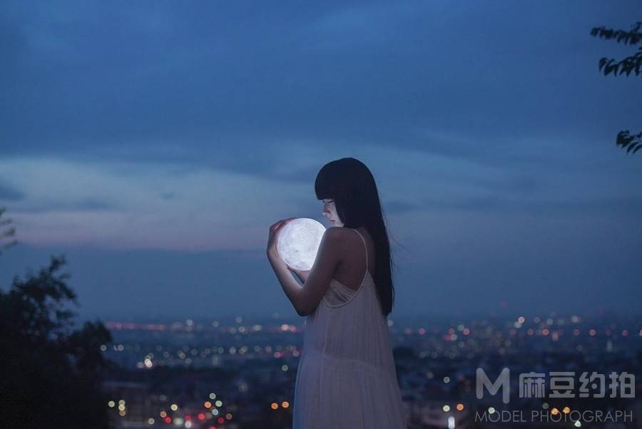 夜景模特