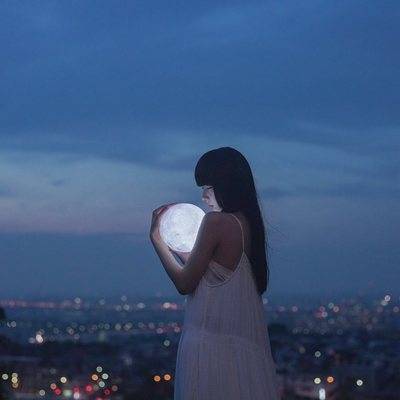 夜景模特