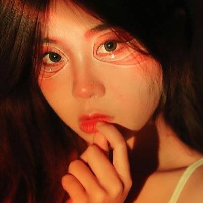 暗黑模特