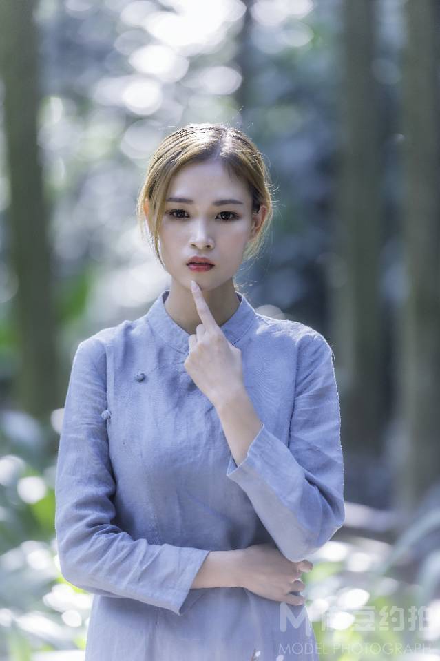 胶片模特