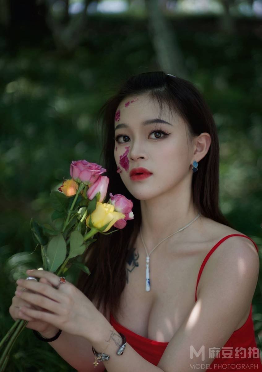 妆容模特