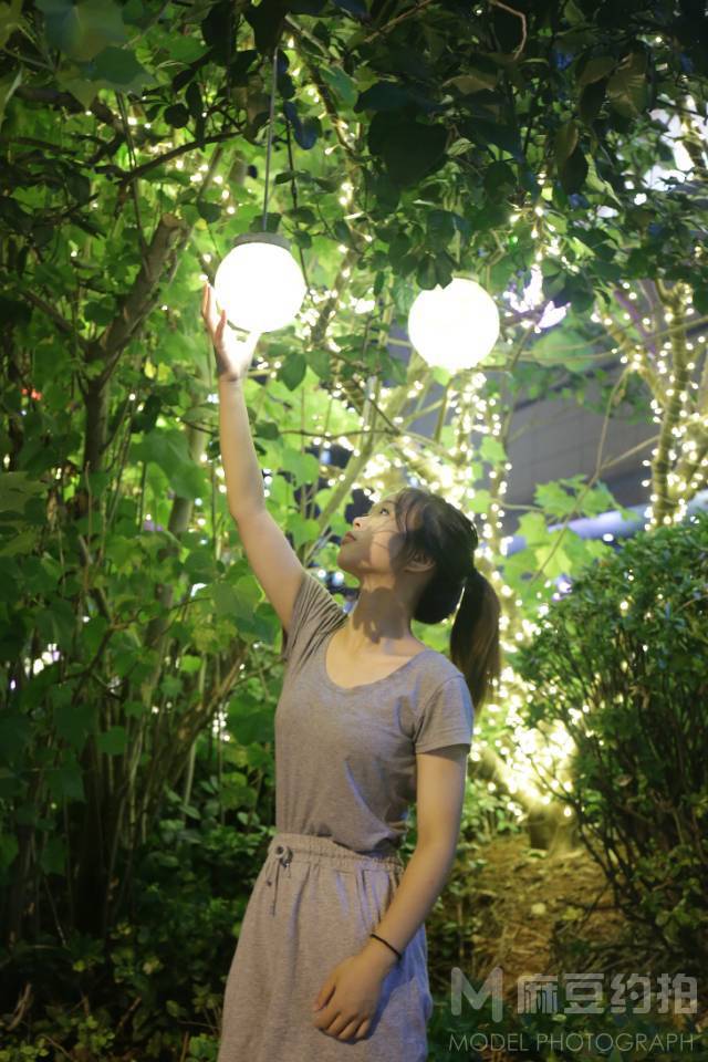 夜景模特