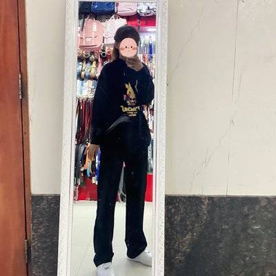 黑白模特