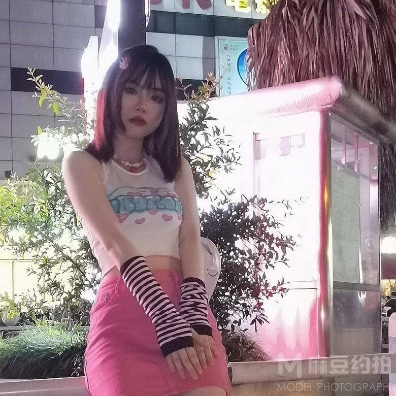 妆容模特