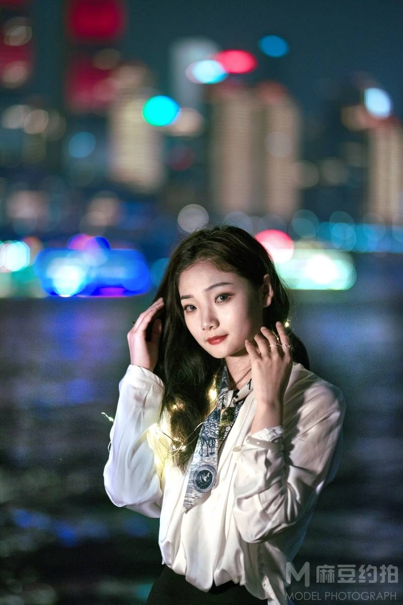 夜景模特