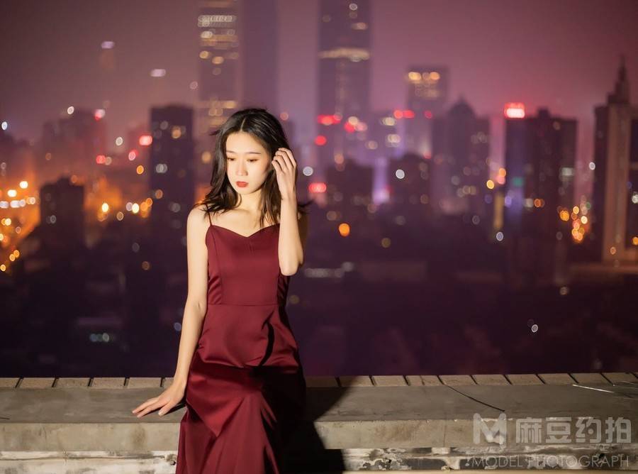 夜景模特