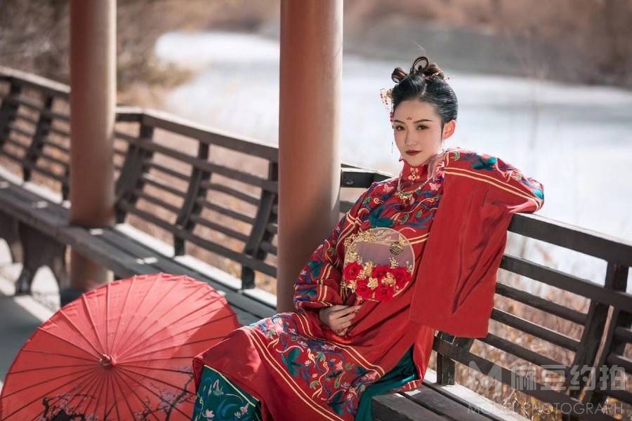 汉服模特