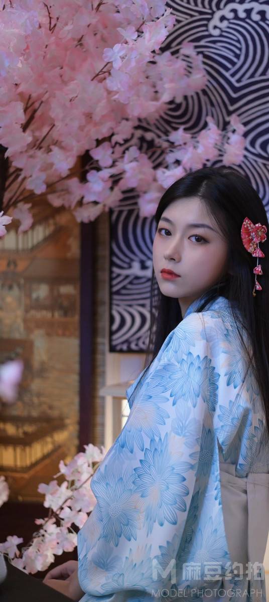 妆容模特