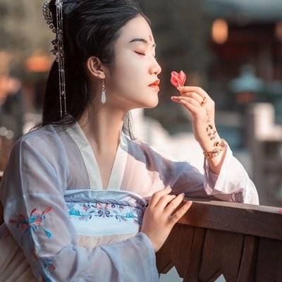 汉服模特
