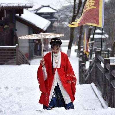 汉服模特