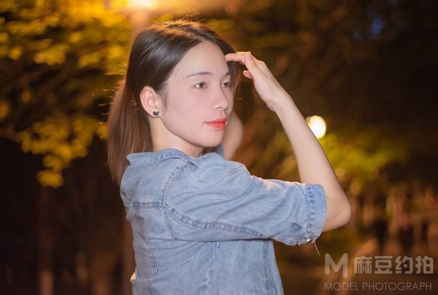 夜景模特