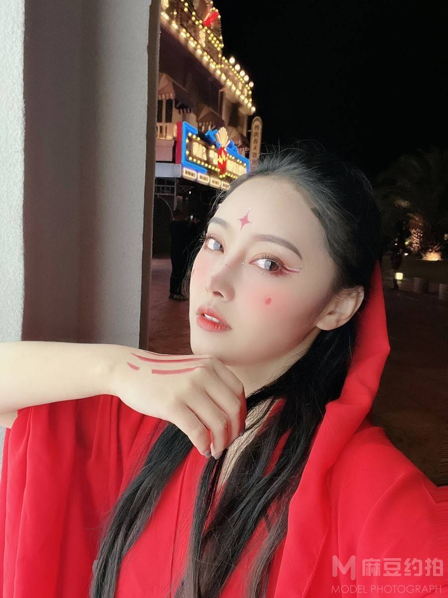 暗黑模特
