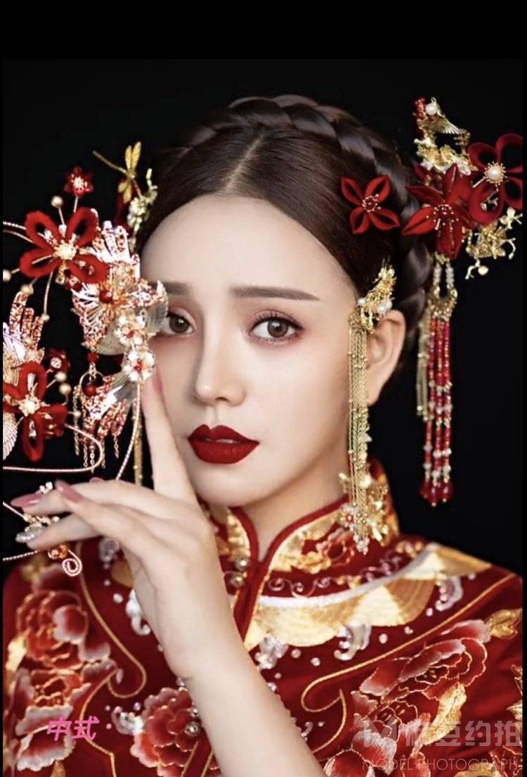 妆容模特