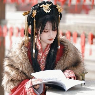 汉服模特