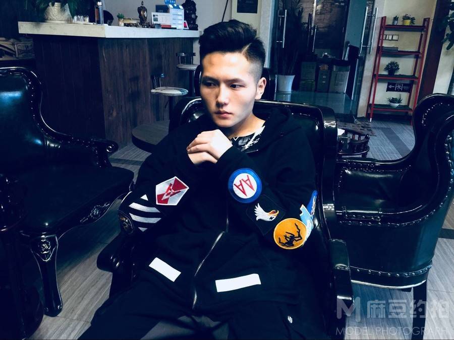 情侣模特