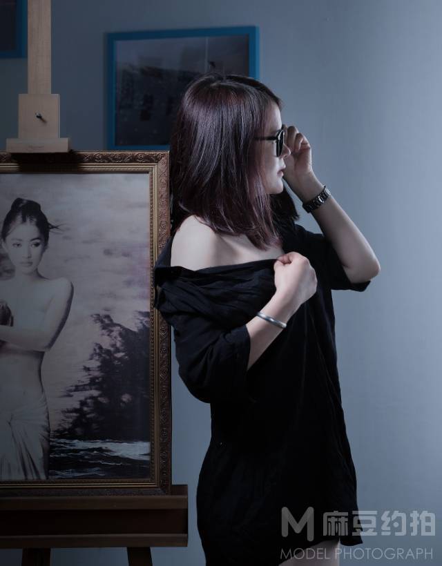 情绪模特