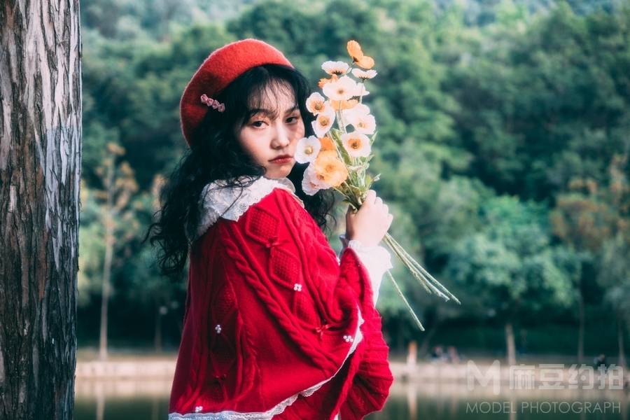 情绪模特