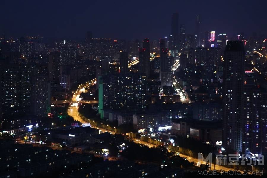 夜景模特
