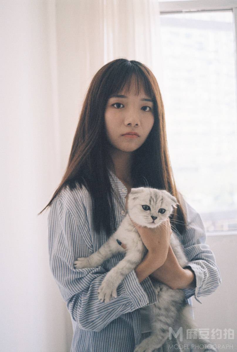 胶片模特