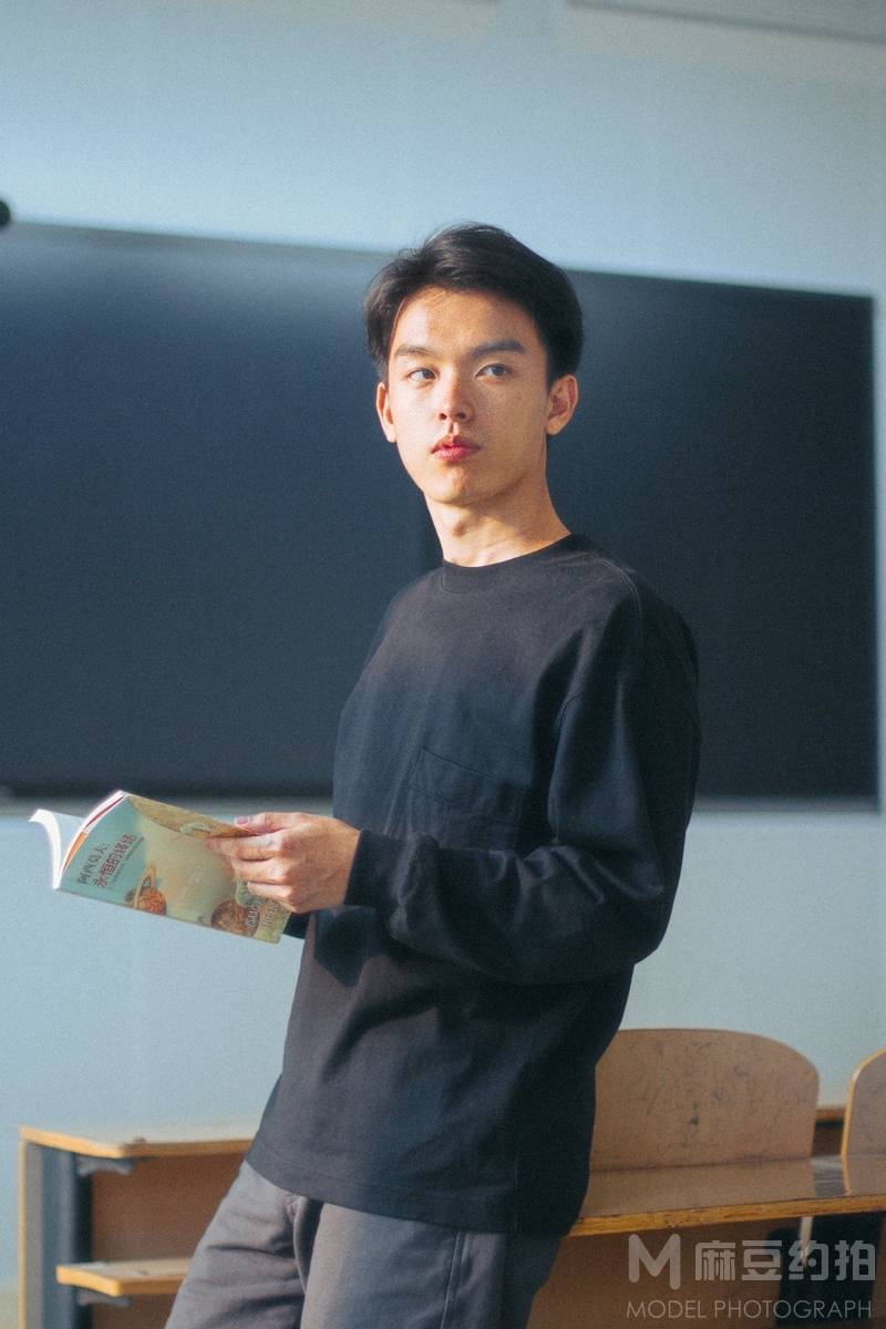 胶片模特