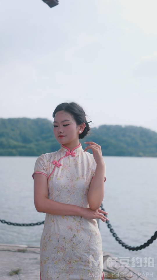 旗袍模特