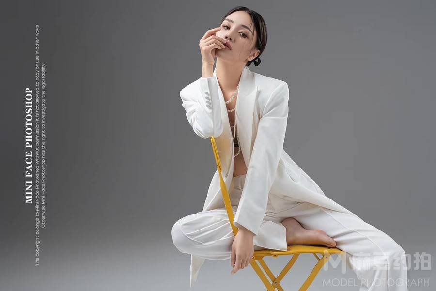 情绪模特