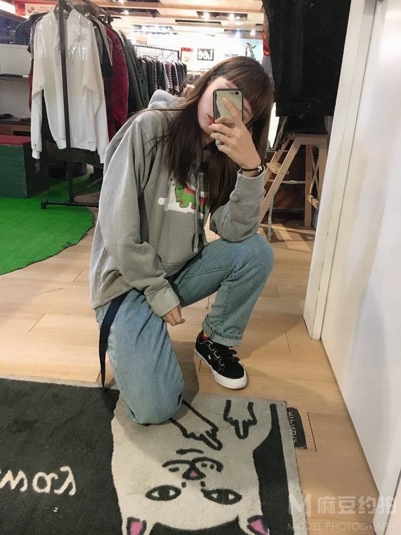 校园模特