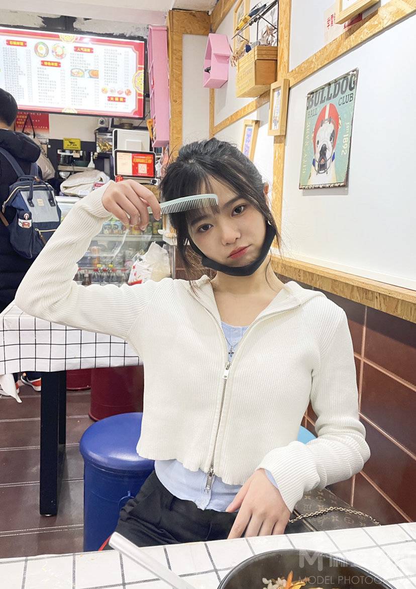 校园模特
