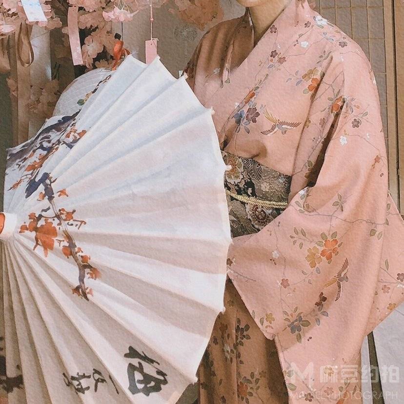 和服模特